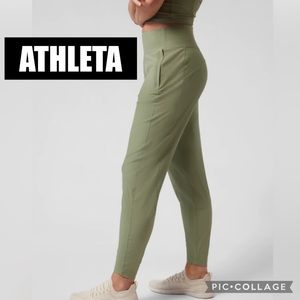 NWT ATHLETA Olive Run With It Pants Small
